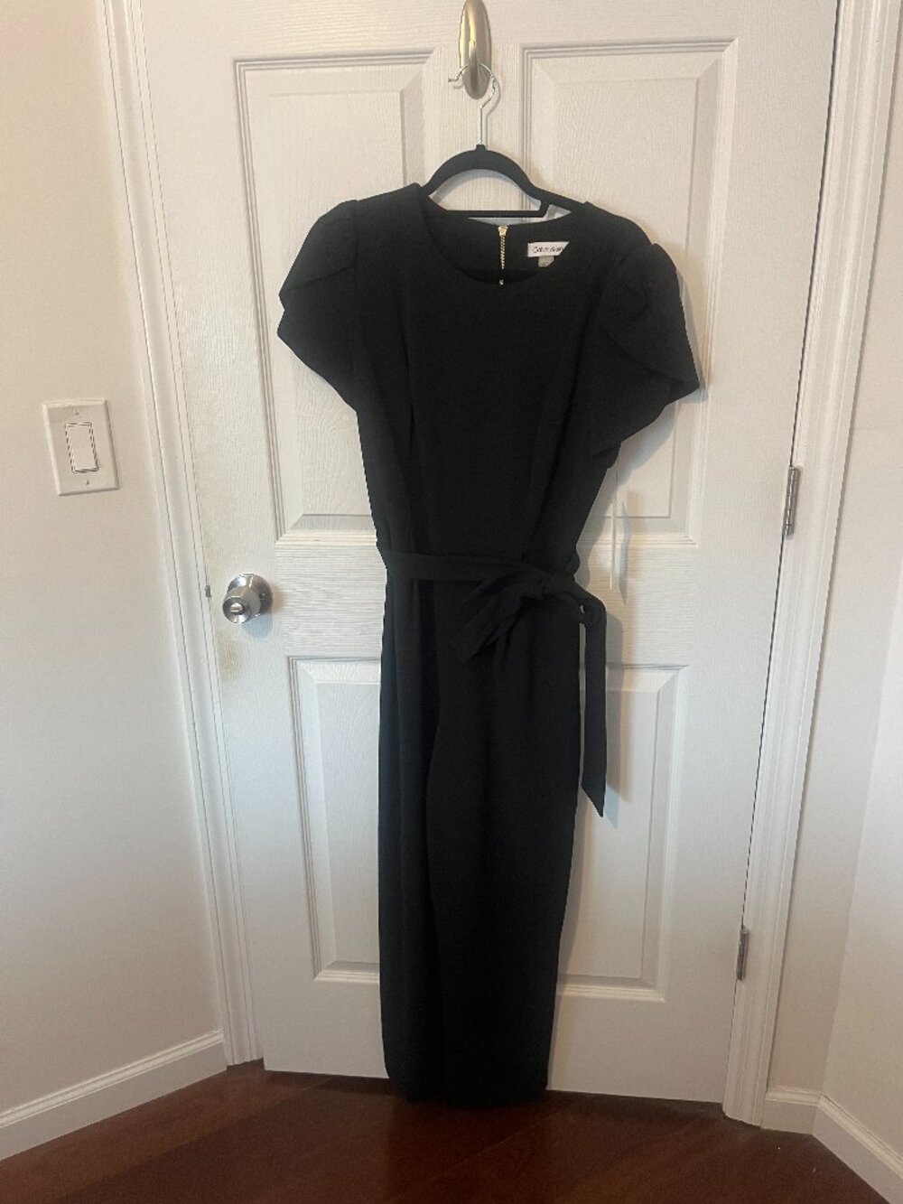 Calvin Klein Crepe Jumpsuit - Black tulip sleeve - size 12